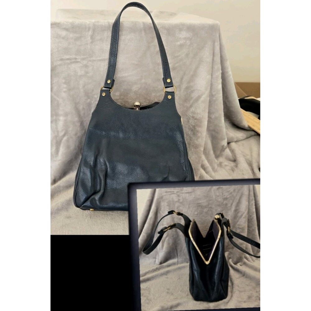 70s Margolin navy Leather Frame Bag rare Kiss Lock Shoulder Purse Gold retro VTG